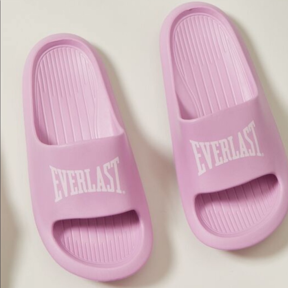 Everlast Slides